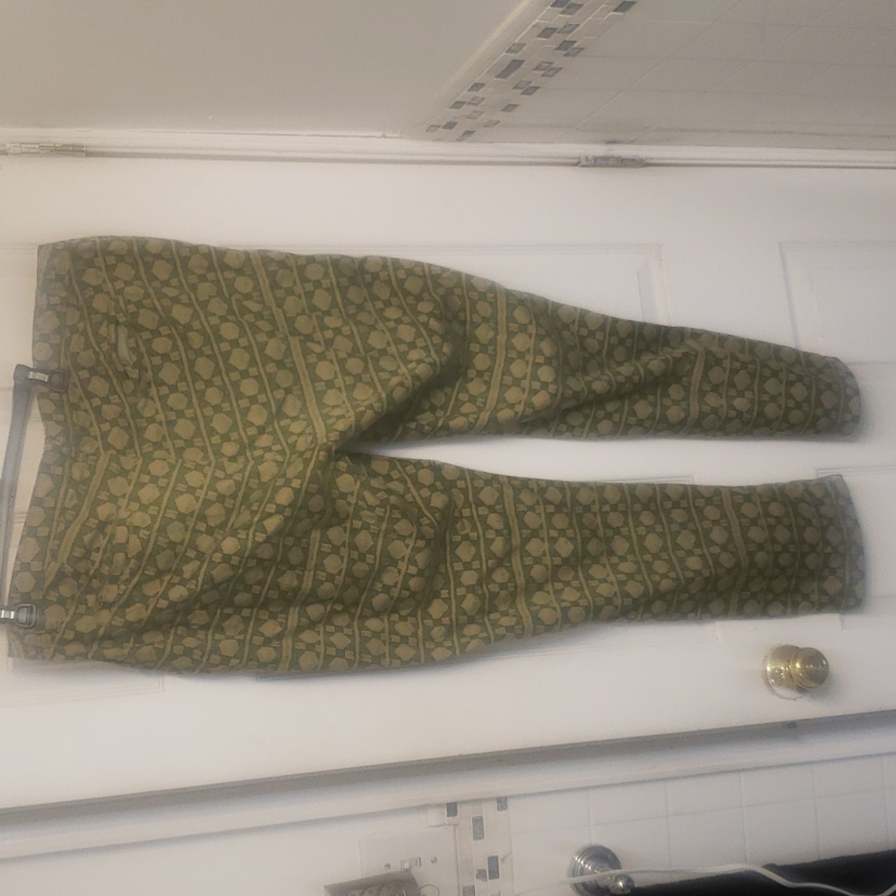 Ashley Stewart Green Tan Printed Pants Plus Size 16 - Picture 4 of 6